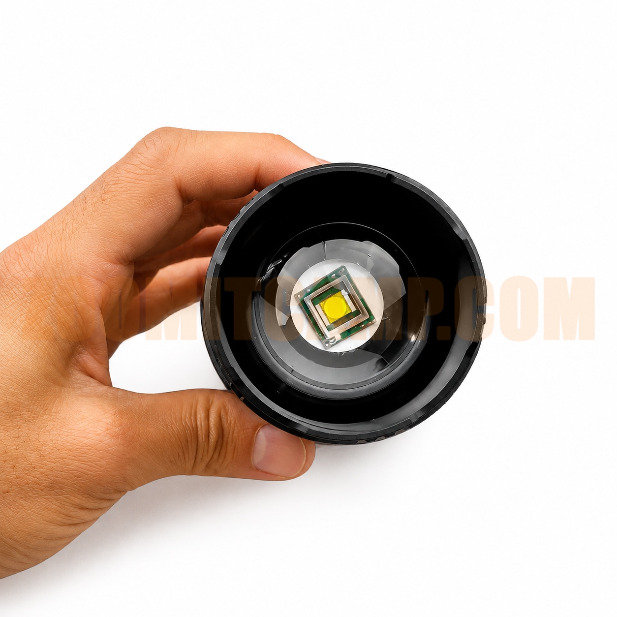 چراغ قوه با قدرت روشنایی 6000 لومن اسمال سان مدل ZY-G97 5 چراغ قوه با ظرفیت باتری 32000 میلی امپر اسمال سان مدل ZY-G97
