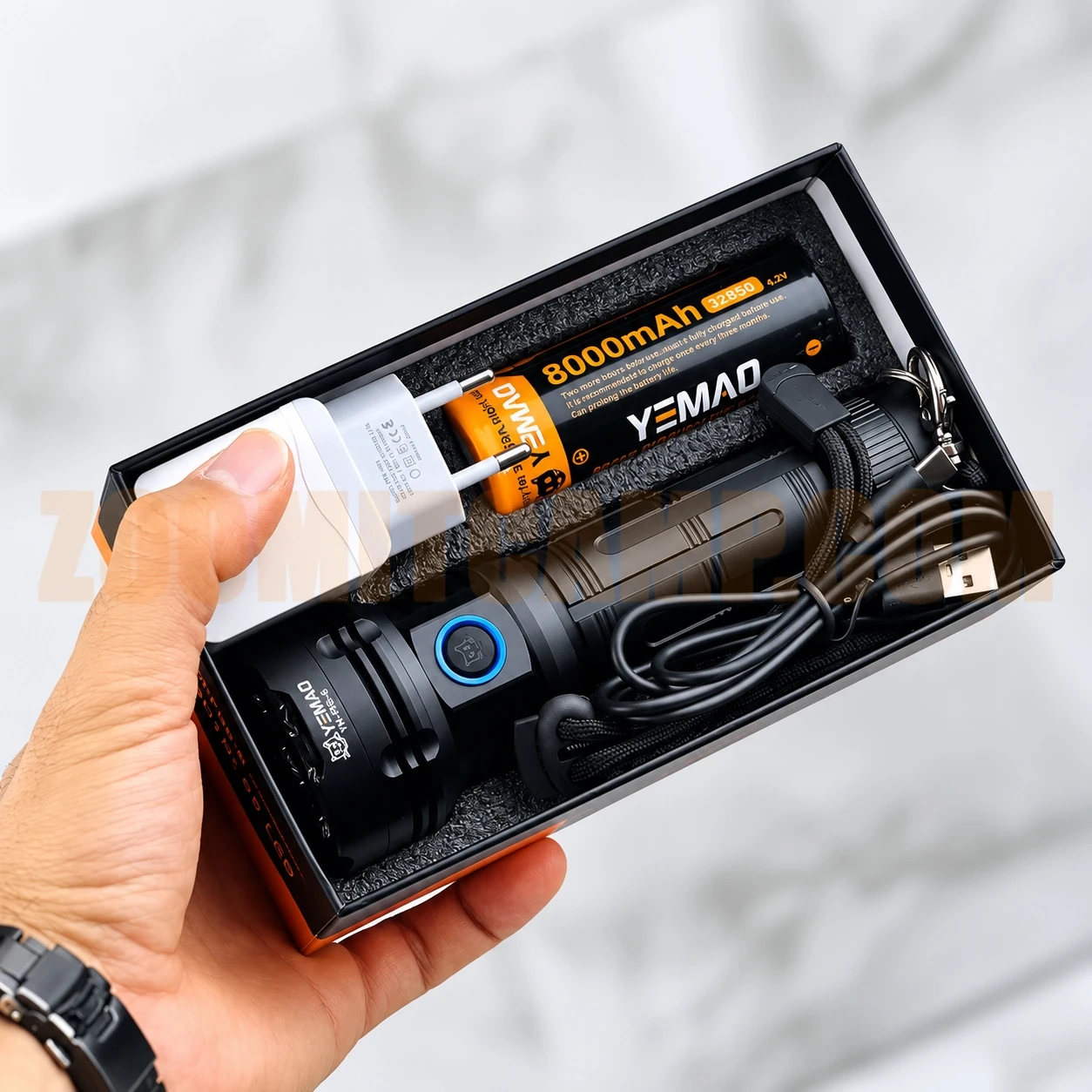 چراغ قوه 5200 لومنی یامو مدل YEMAO YM-F96-6 5 چراغ قوه 5200 لومنی یامو مدل YEMAO YM-F96-6
